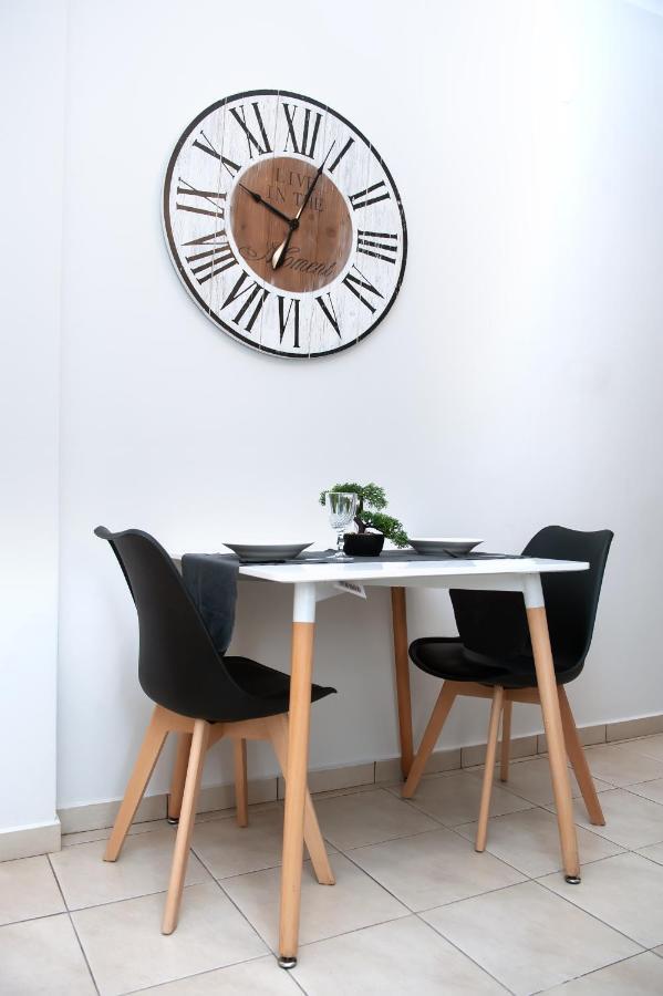 Stylish Apartment Tesalonika Bagian luar foto