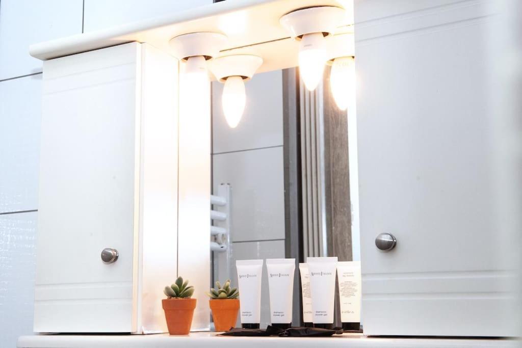 Stylish Apartment Tesalonika Bagian luar foto